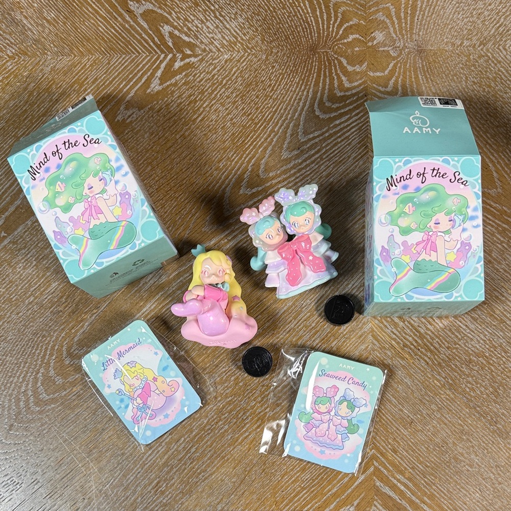 AAMY Mind of the Sea Figurines Set of two